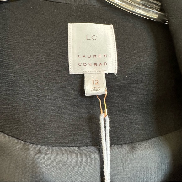 NWT LC Lauren Conrad Bell Sleeve Open Front Blazer Black Sz 12 - Picture 3 of 8